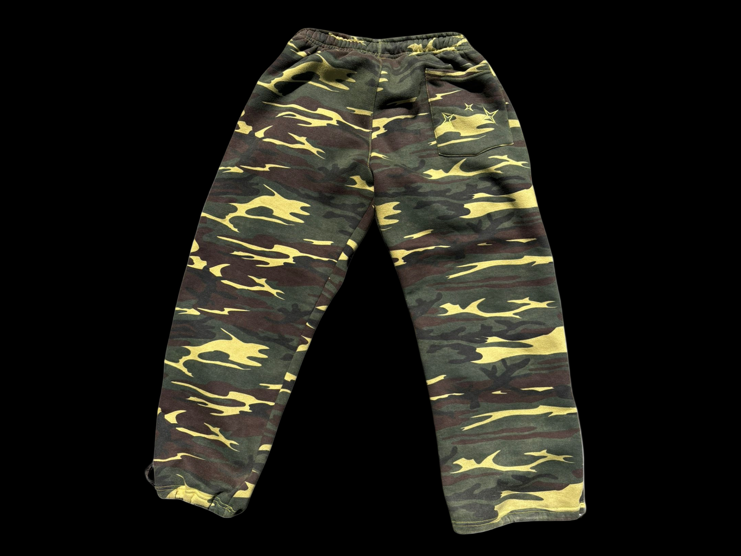 FOREST CAMO MURAL SWEATS